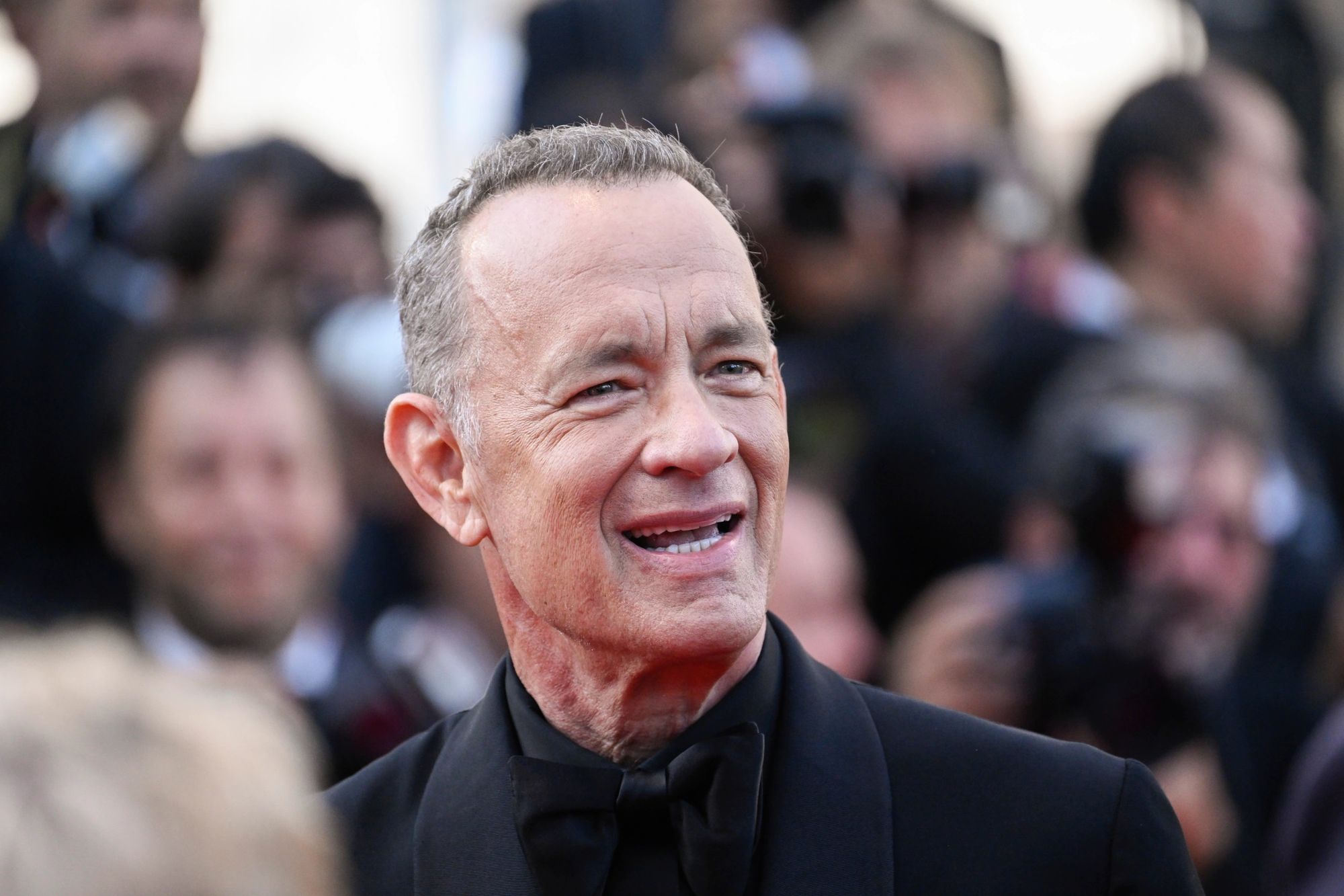 Tom Hanks’in Prodüksiyon ve Yönetmenlik Çalışmaları Tom Hanks’in Prodüksiyon ve Yönetmenlik Çalışmaları